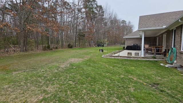 1028 Burnell Drive, Berea, KY 40403