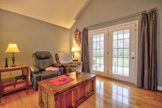 1028 Burnell Drive, Berea, KY 40403