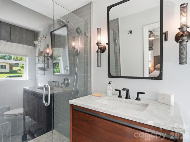 733 Stanfield Drive, Charlotte, NC 28210