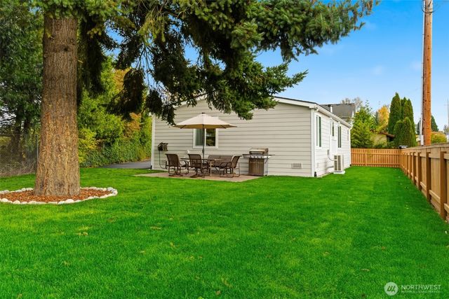 1815 Casino Road W, Everett, WA 98204