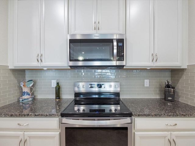 3010 PALM KEY AVENUE, Oldsmar, FL 34677