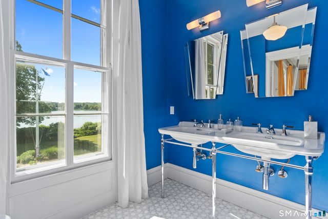 259 North Main Street, Stonington, CT 06378