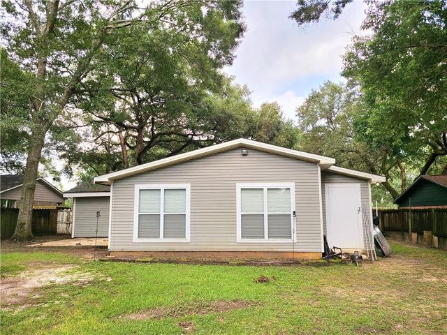 5650 Quail W Run, Theodore, AL 36582