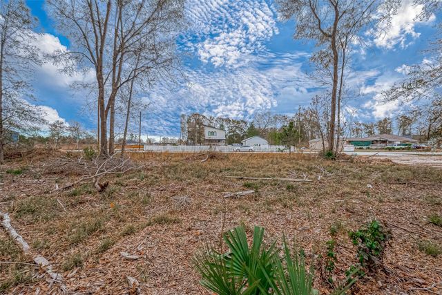 639 Road 5101, Cleveland, TX 77327