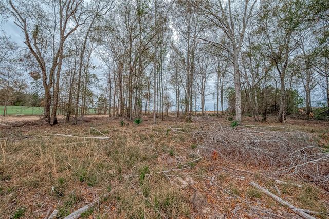 639 Road 5101, Cleveland, TX 77327