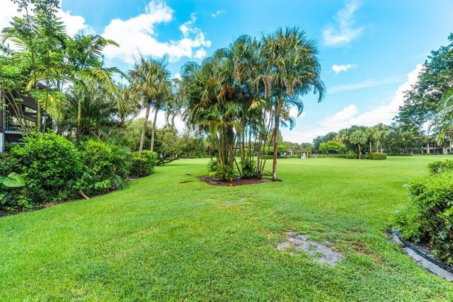 13334 Polo Club Road 206, Wellington, FL 33414