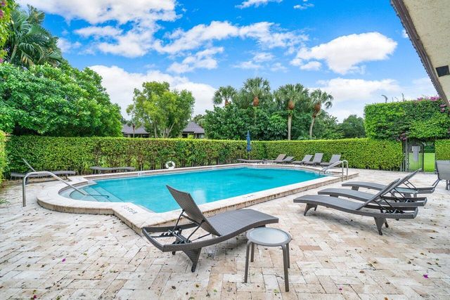 13334 Polo Club Road 206, Wellington, FL 33414