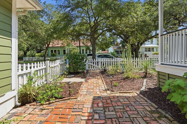 212 Congress Street, Charleston, SC 29403