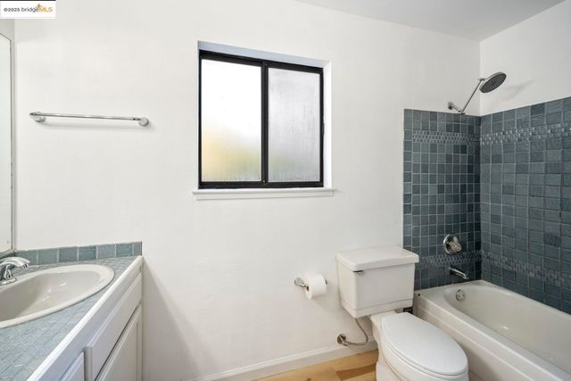 610 Stanley LN, El Sobrante, CA 94803