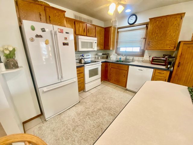 4609 NW 14th Avenue NW, Rochester, MN 55901