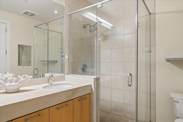 1000 Park Place H, San Mateo, CA 94403