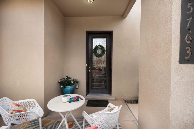 5763 University Boulevard SE, Albuquerque, NM 87106