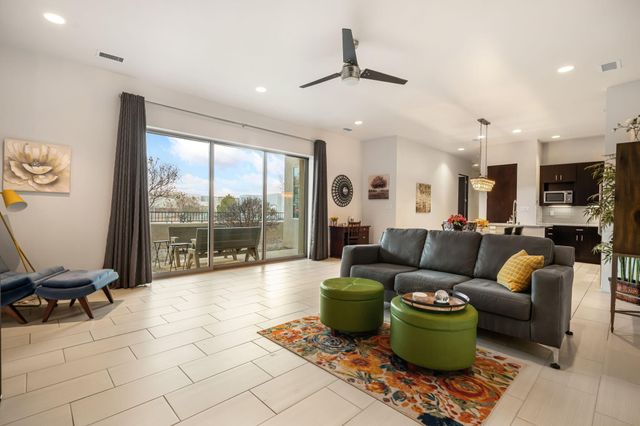 5763 University Boulevard SE, Albuquerque, NM 87106