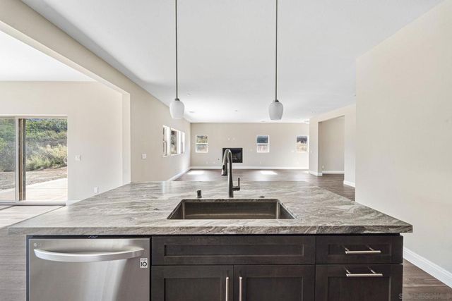 12649 Via Vigneto, Lakeside, CA 92040