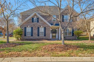 502 Gillcreek Court, Lake Wylie, SC 29710