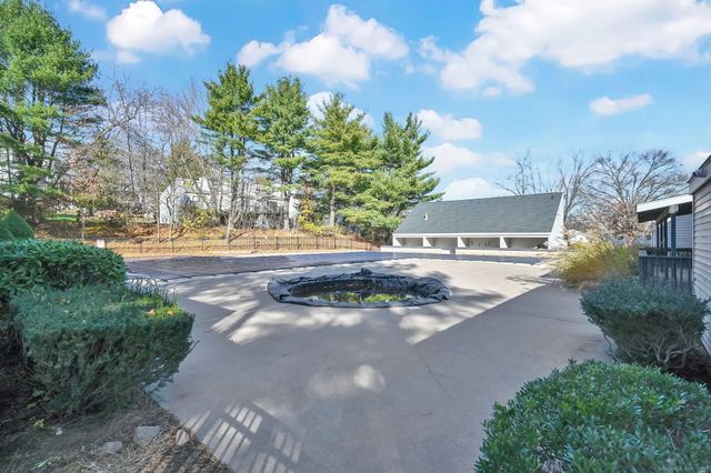 1 Hunters Run 1, Cromwell, CT 06416