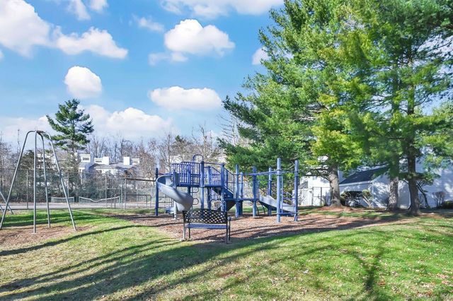 1 Hunters Run 1, Cromwell, CT 06416