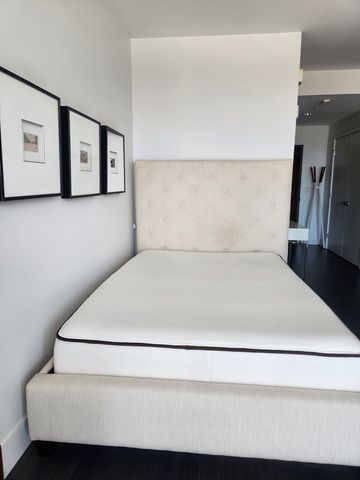 110 Stuart Street 19D, Boston, MA 02116