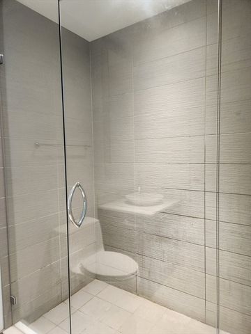 110 Stuart Street 19D, Boston, MA 02116