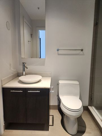 110 Stuart Street 19D, Boston, MA 02116