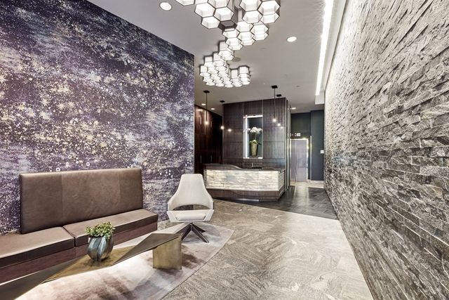 110 Stuart Street 19D, Boston, MA 02116