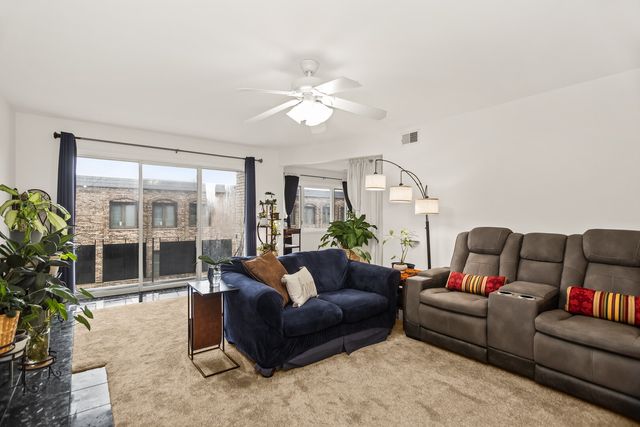 1010 N Harlem Avenue 503, River Forest, IL 60305