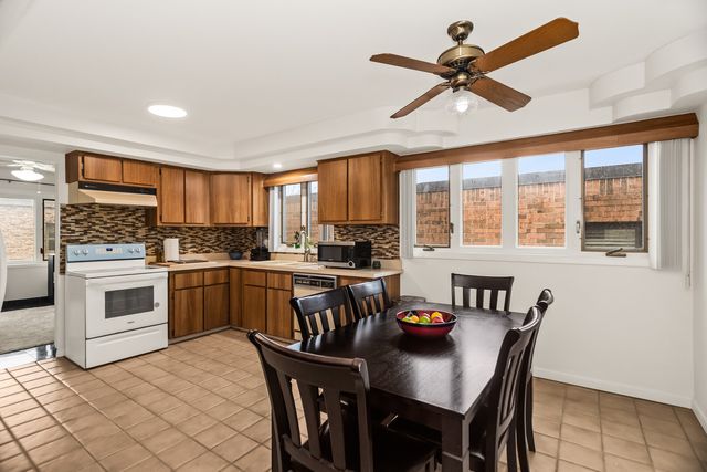 1010 N Harlem Avenue 503, River Forest, IL 60305