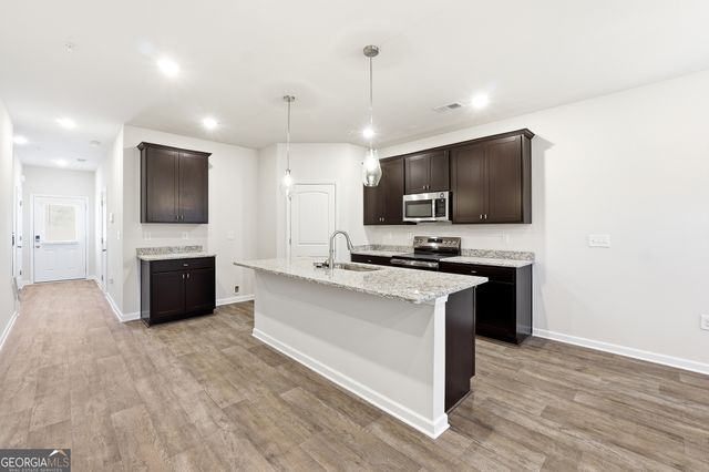 8381 Columbia Court, Palmetto, GA 30268