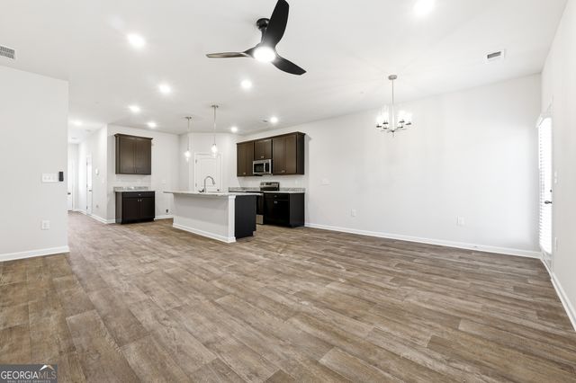 8381 Columbia Court, Palmetto, GA 30268