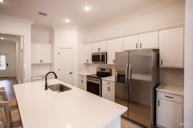 5337 Adeline Cir, Pace, FL 32571