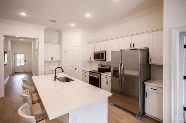 5337 Adeline Cir, Pace, FL 32571