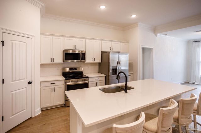 5337 Adeline Cir, Pace, FL 32571