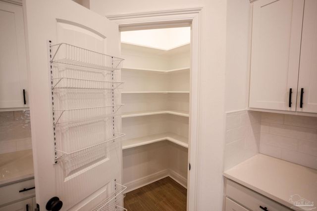 5337 Adeline Cir, Pace, FL 32571