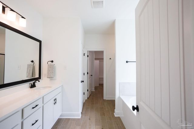 5337 Adeline Cir, Pace, FL 32571