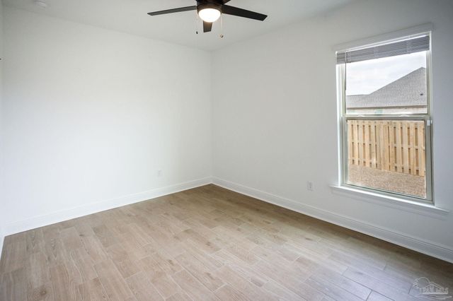 5337 Adeline Cir, Pace, FL 32571