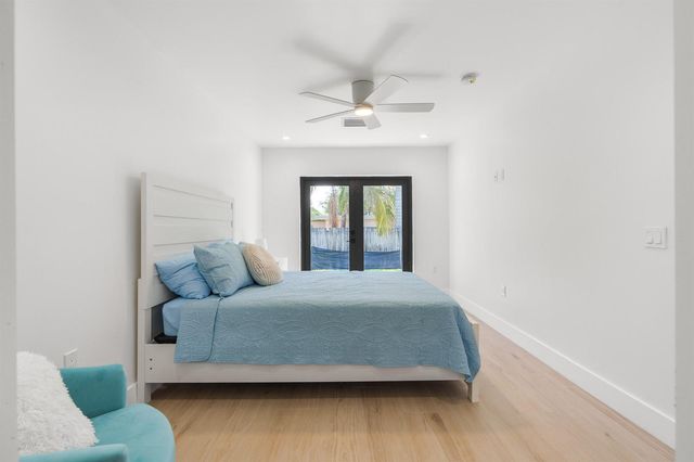303 DE CARIE Street 303, Delray Beach, FL 33444