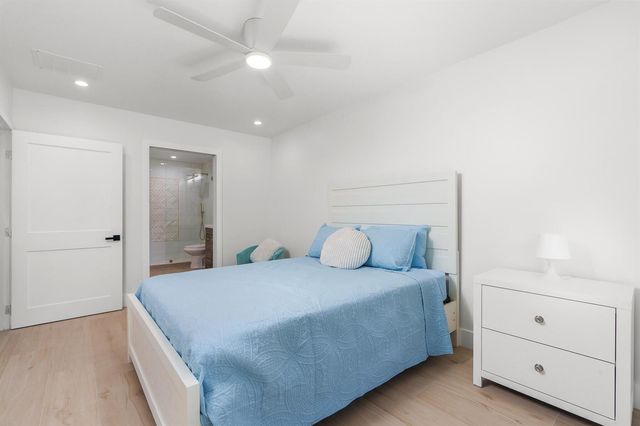 303 DE CARIE Street 303, Delray Beach, FL 33444