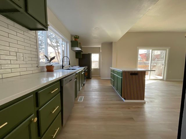 321 7th Street SW, Willmar, MN 56201