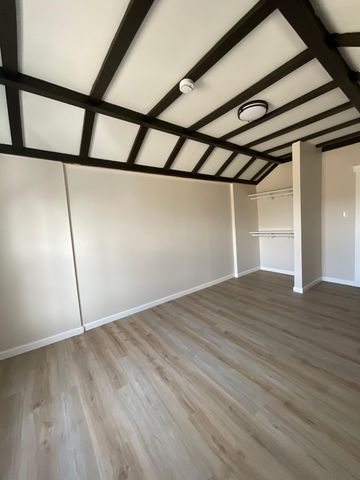 321 7th Street SW, Willmar, MN 56201