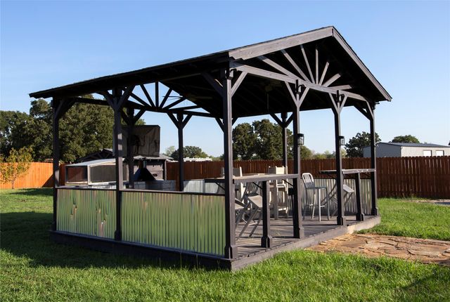 1089 Oak Hollow Lane, Combine, TX 75159
