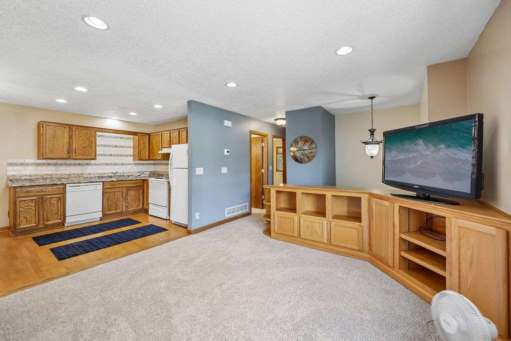 784 125th Lane NE, Blaine, MN 55434 — photo 4