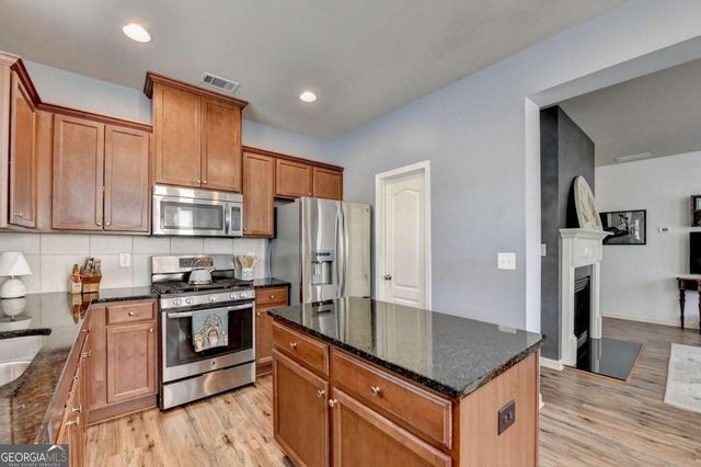 3375 Sardis Bend Drive, Buford, GA 30519