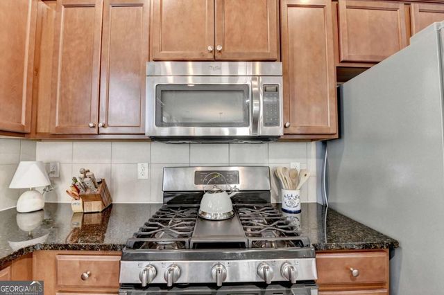 3375 Sardis Bend Drive, Buford, GA 30519