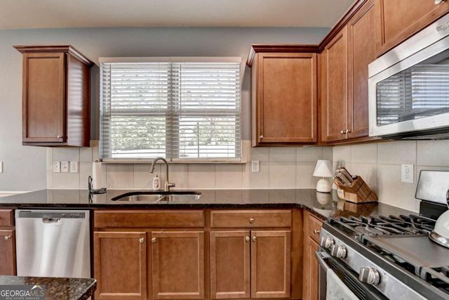 3375 Sardis Bend Drive, Buford, GA 30519
