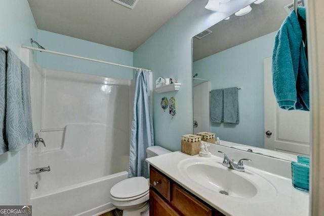 3375 Sardis Bend Drive, Buford, GA 30519