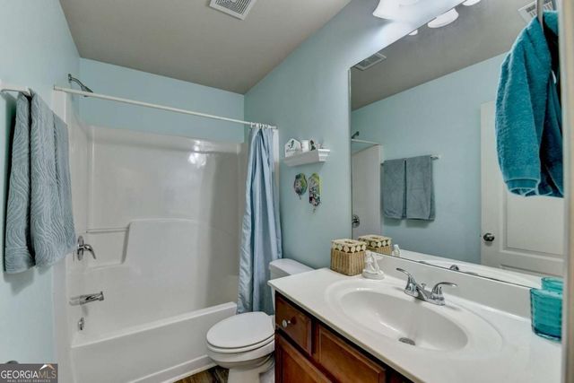 3375 Sardis Bend Drive, Buford, GA 30519