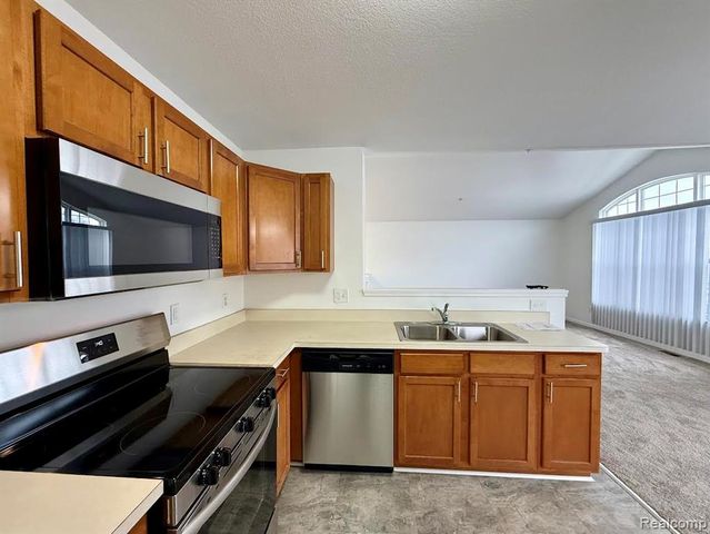 29067 Cullen Drive, Romulus, MI 48174