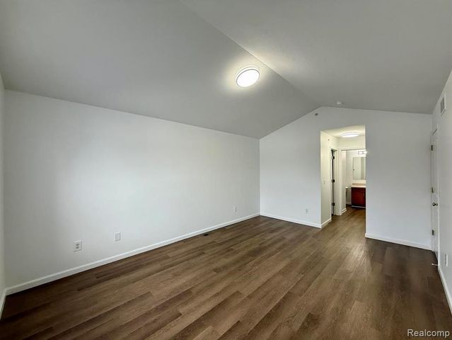 29067 Cullen Drive, Romulus, MI 48174