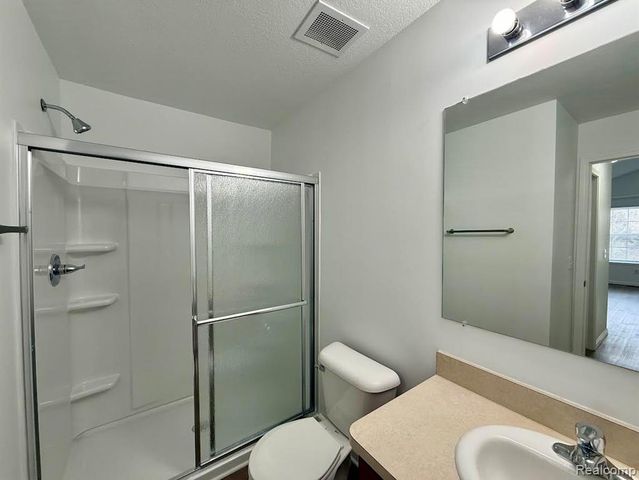 29067 Cullen Drive, Romulus, MI 48174