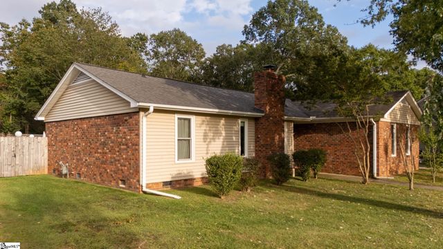 209 Governors Square, Greer, SC 29650